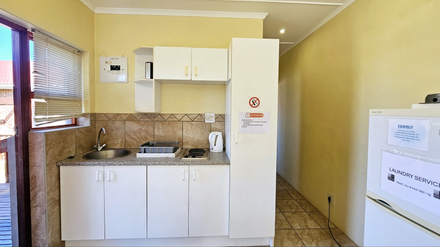 7 Bedroom Property for Sale in Oyster Bay Eastern Cape